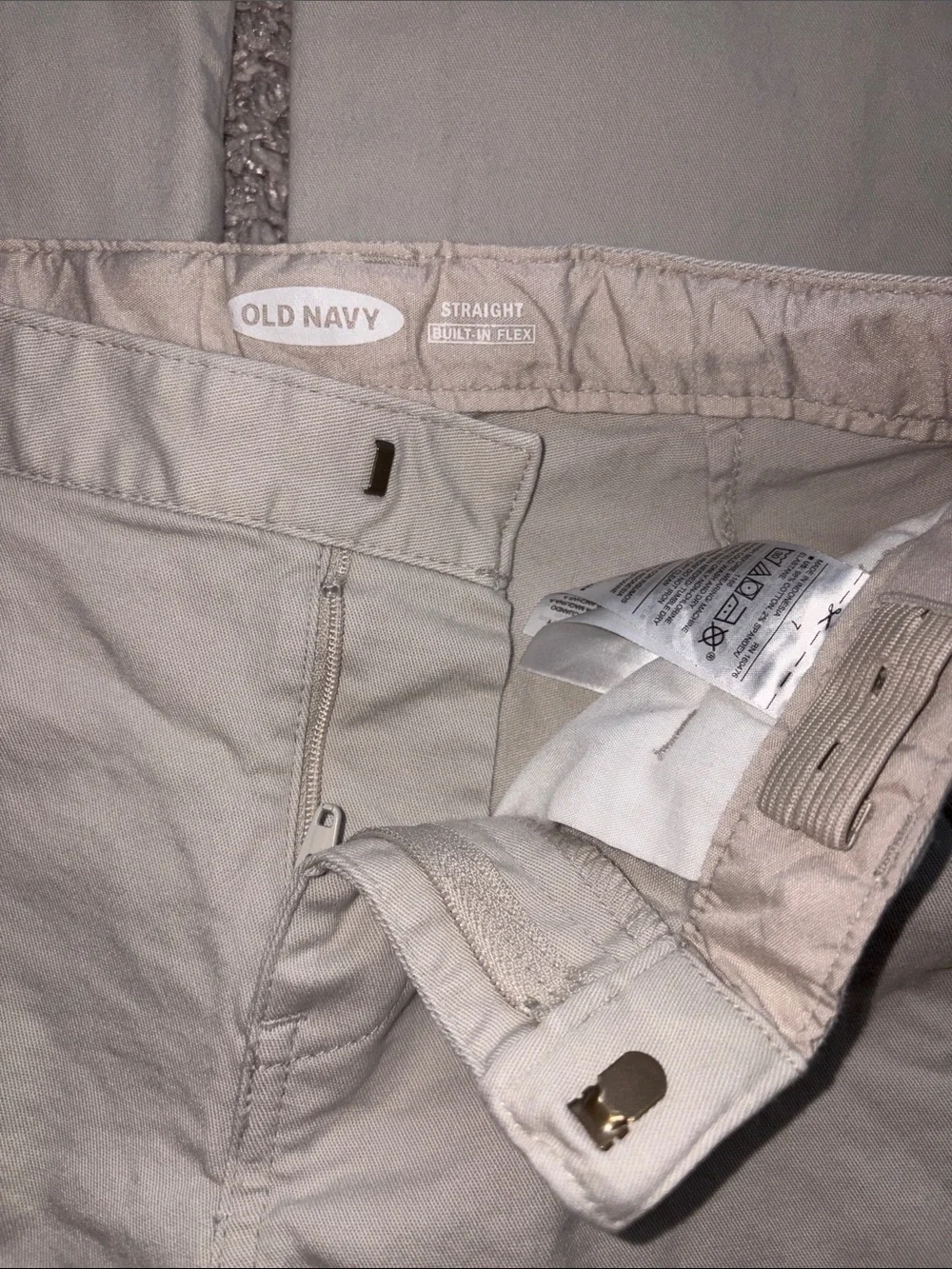 Old Navy classic chino